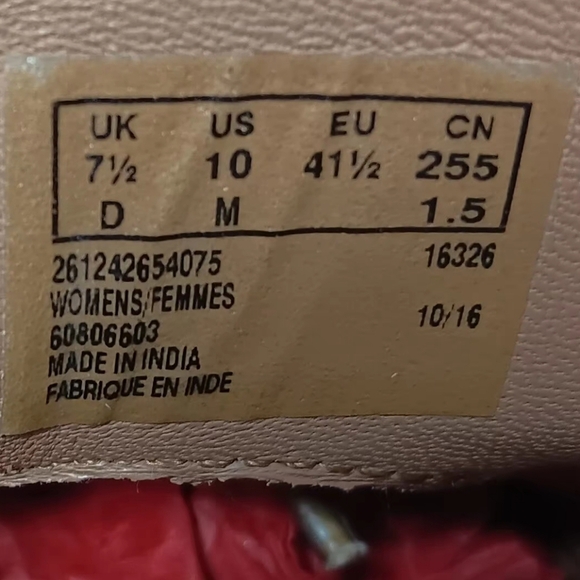 Clarks Ladies  Leather Zyris Toledo Oxford. Size 10 - Picture 6 of 9